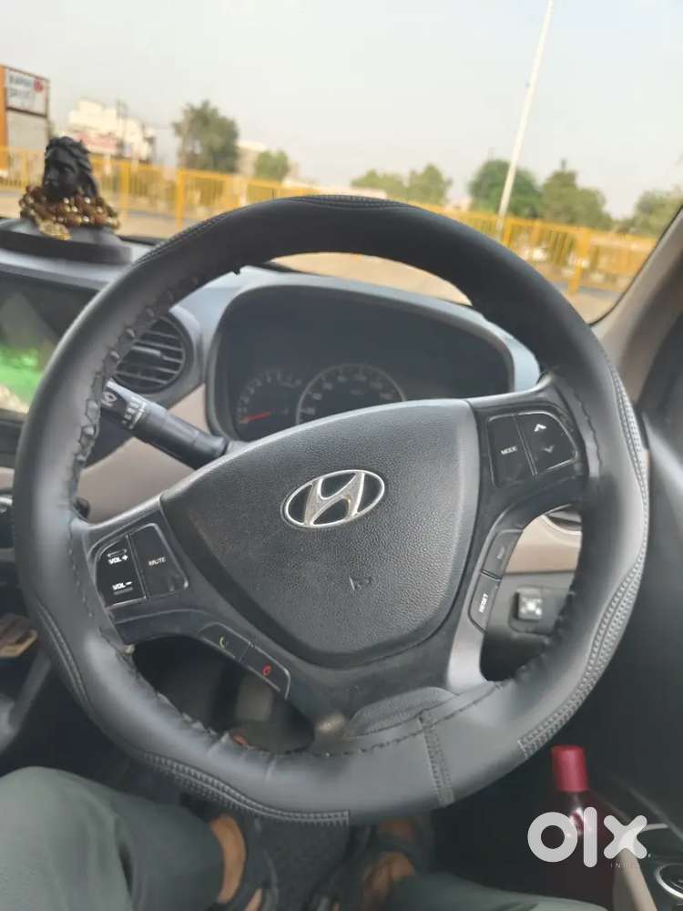 Hyundai Grand I10 Sportz 2015 December