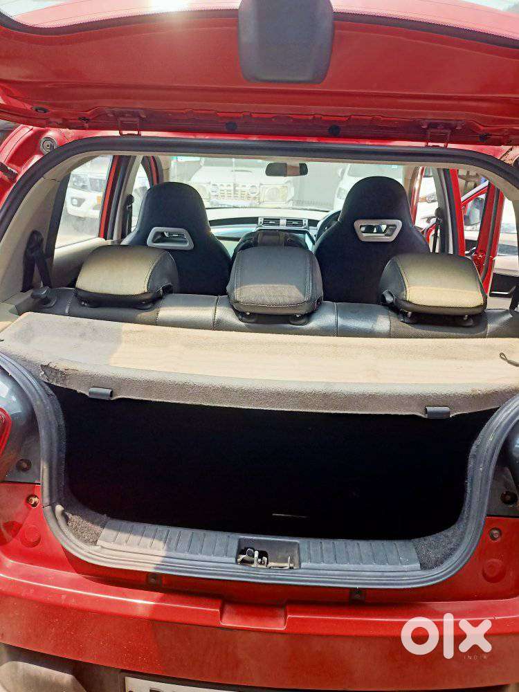 Mahindra Kuv 100 2016-2017 Mfalcon G80 K8 5str, 2017, Diesel