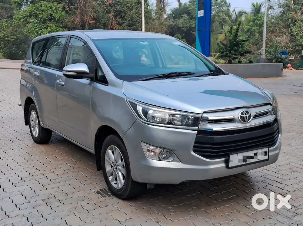 Toyota Innova Crysta 2016 G4