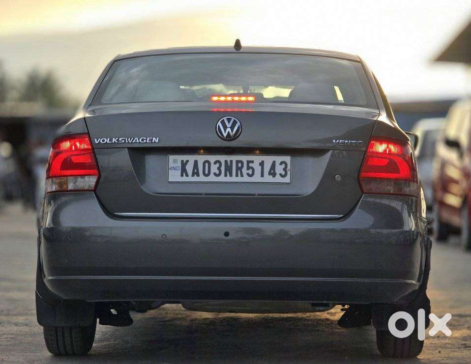 Volkswagen Vento Petrol Highline, 2013, Petrol