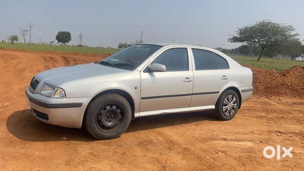Skoda Octavia 2004 Cng & Petrol Well Maintained