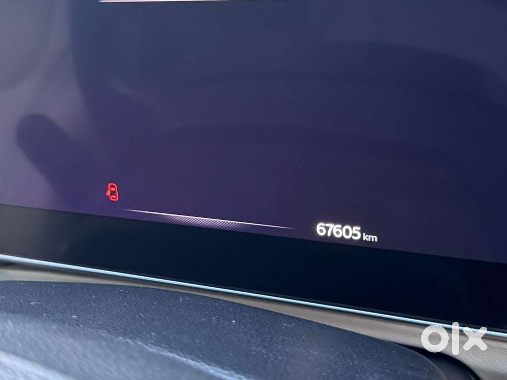 Mahindra Xuv700 2.0 Ax 7 Petrol At Luxury Pack Str, 2022, Petrol