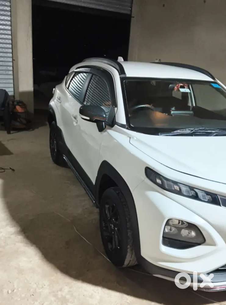 Maruti Suzuki Fronx 2023 Petrol 23000 Km Driven