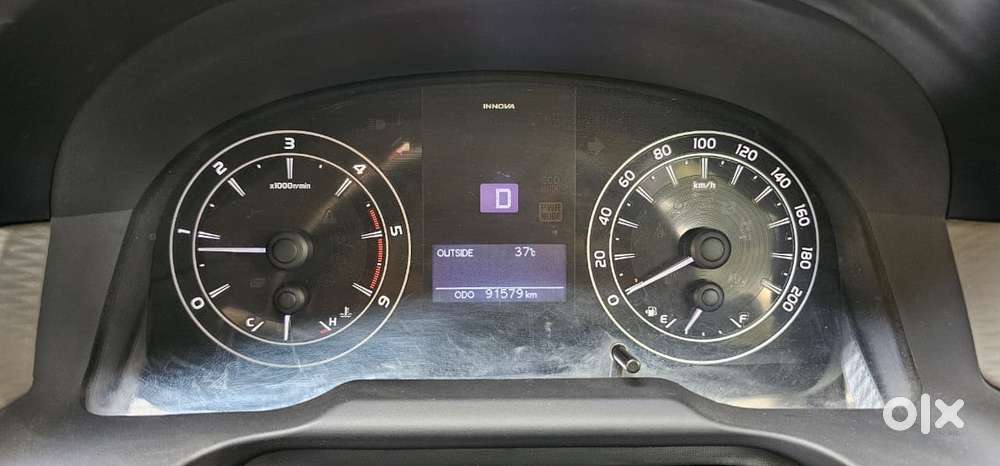 Toyota Innova Crysta 2.8 Gx At, 2017, Diesel