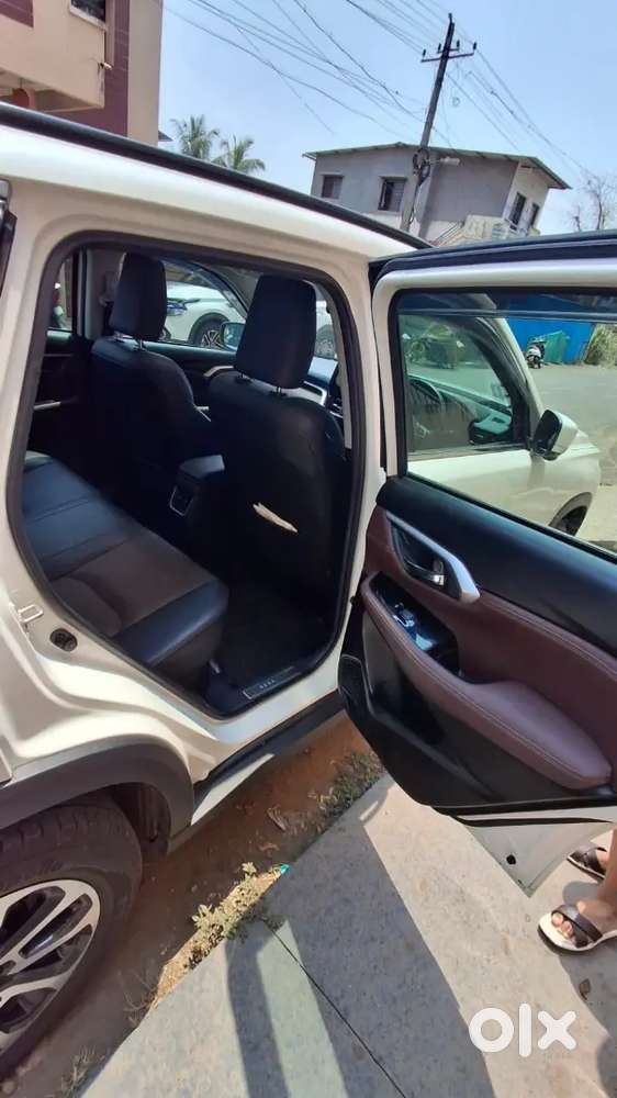 Maruti Suzuki Grand Vitara 2025 Petrol 33000 Km Driven