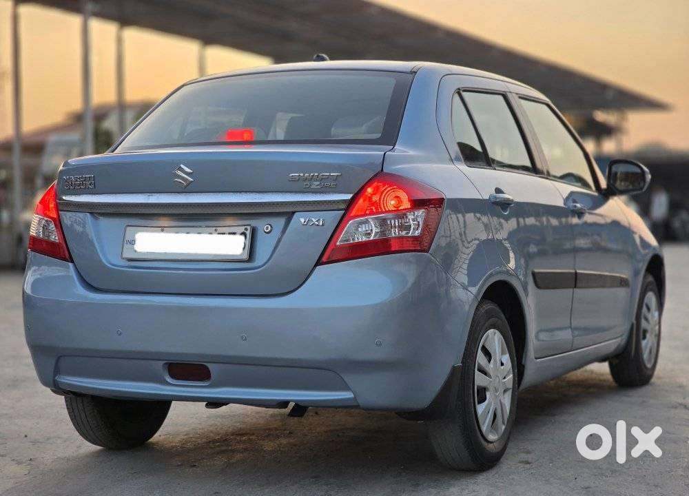 Maruti Suzuki Swift Dzire 1.2 Vxi Bsiv, 2013, Petrol