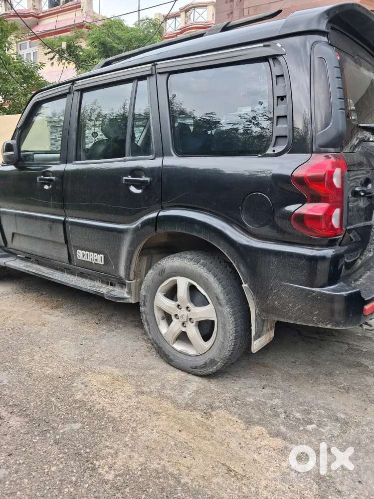 Mahindra Scorpio Classic 2020