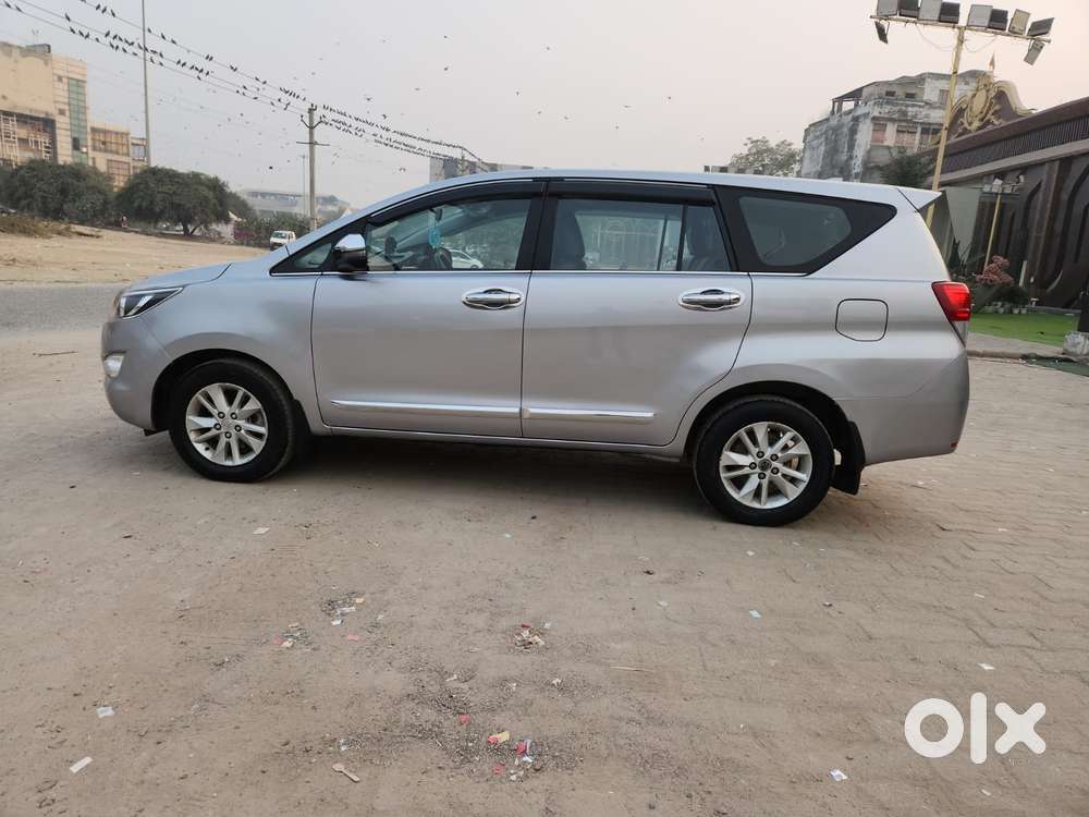 Toyota Innova Crysta 2.4 G Plus Mt 7 Str, 2020, Diesel