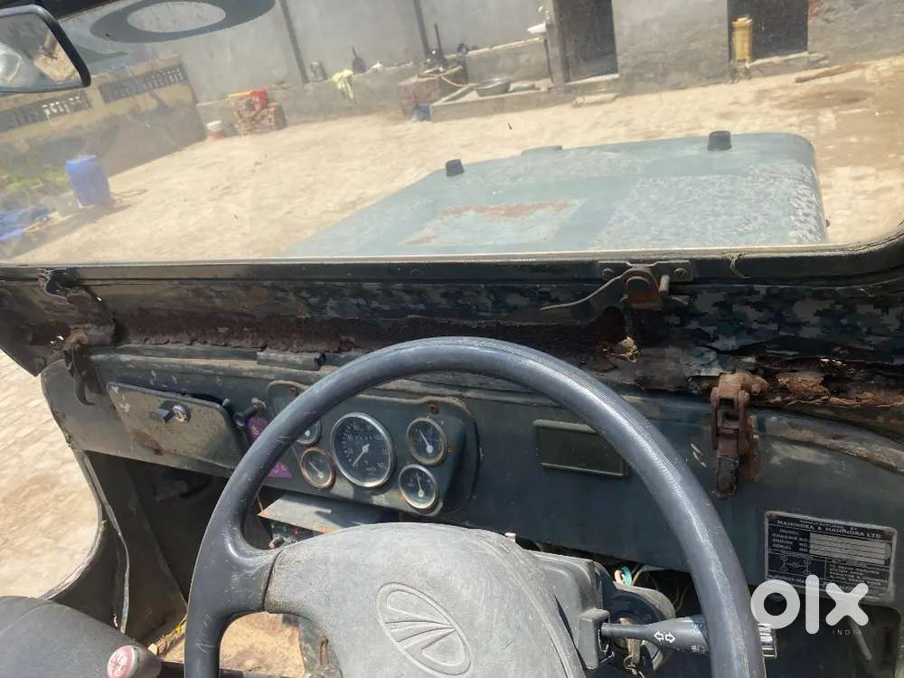 Mahindra Jeep 1986 Diesel 100000 Km Driven
