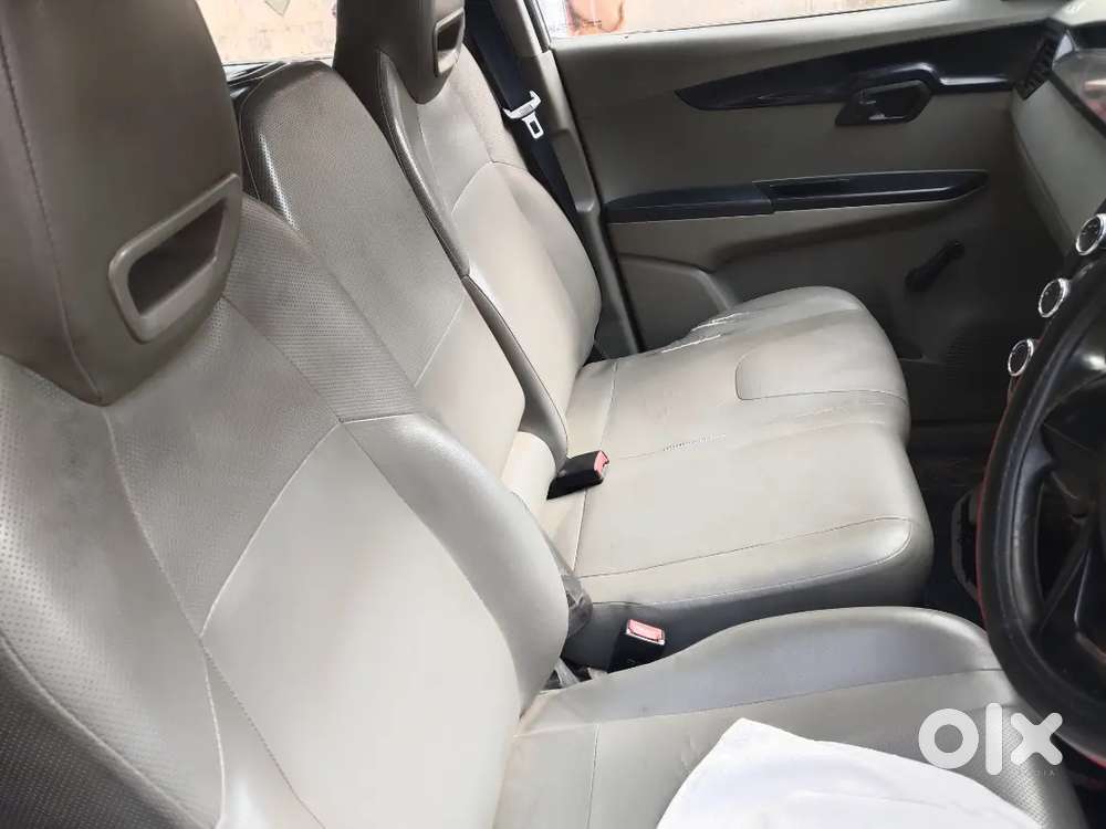 Mahindra Kuv100 Nxt 2017 Petrol Well Maintained