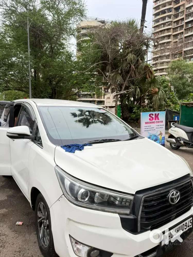Toyota Innova 2017 Diesel 150000 Km Driven