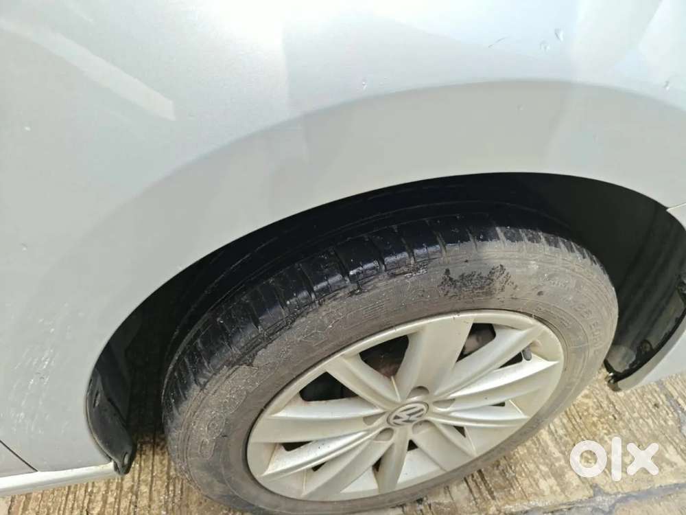 Volkswagen Vento 1.2 Tsi Highline At, 2016, Petrol