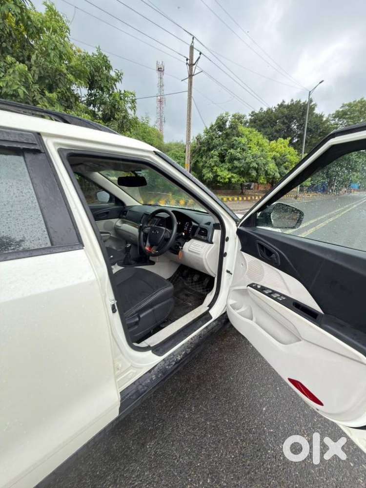 Mahindra Xuv300 W6 Diesel, 2023, Diesel