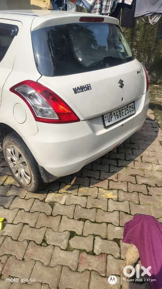 2nd Owner Maruti Swift 2016 Diesel Amt