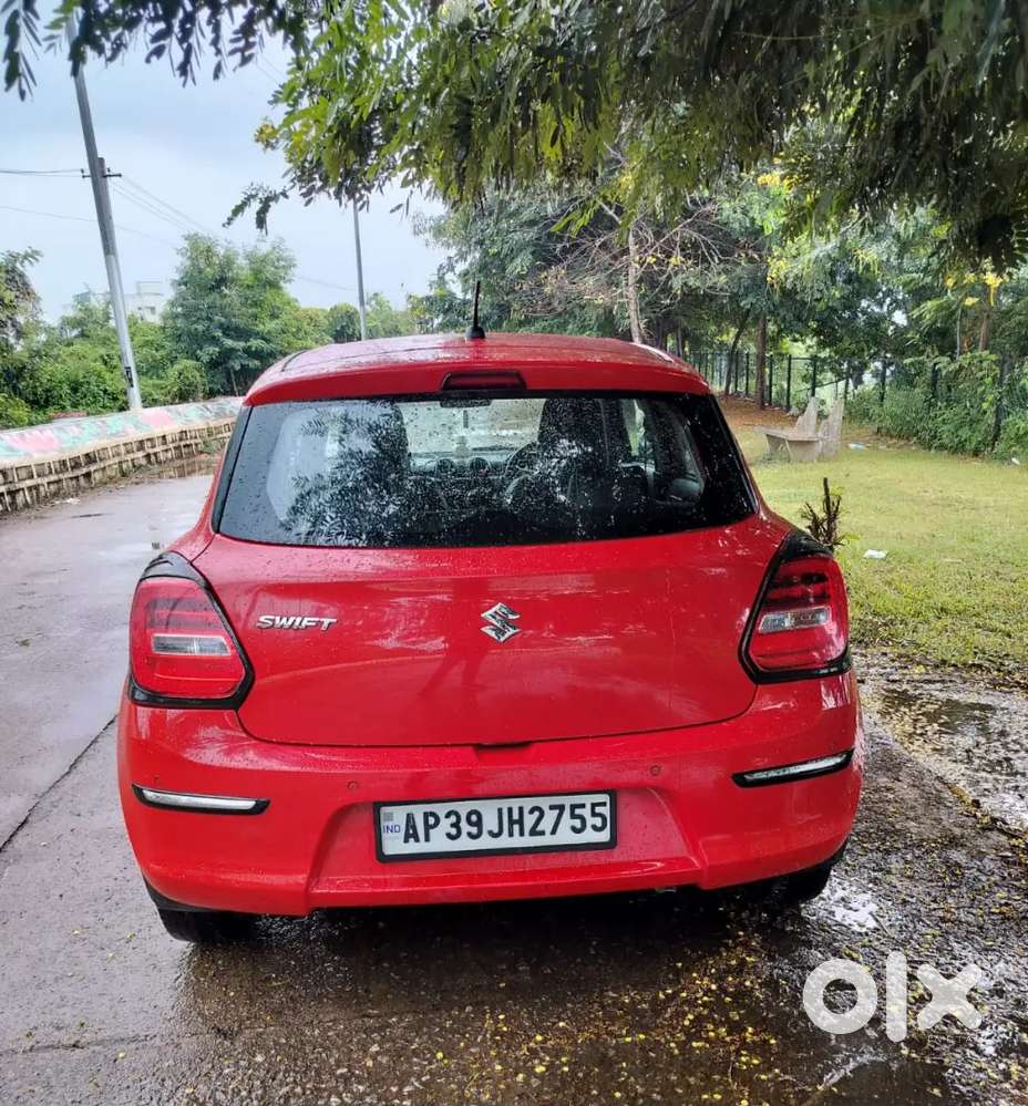 Maruti Suzuki Swift Vxi 2021