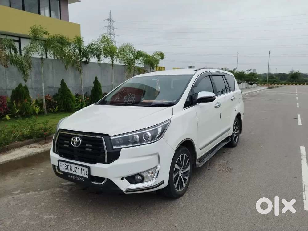 Toyota Innova Crysta [2020-ongoing] 2.4 Zx 7 Str, 2023, Diesel