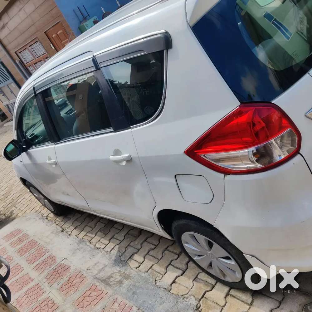 Maruti Suzuki Ertiga 2016 Cng & Hybrids 135000 Km Driven