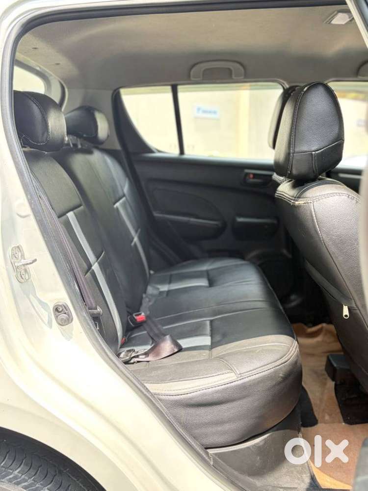 Maruti Suzuki Swift Lxi Option, 2017, Petrol