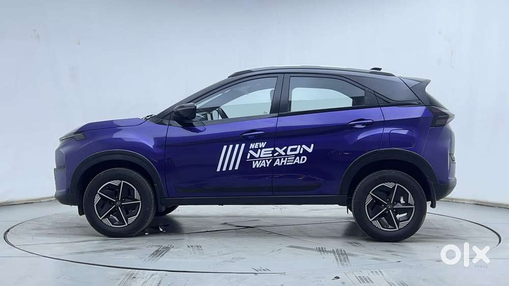 Tata Nexon Fearless Plus S Purple 1.2 Revotron Petrol 7dca Dual Tone..