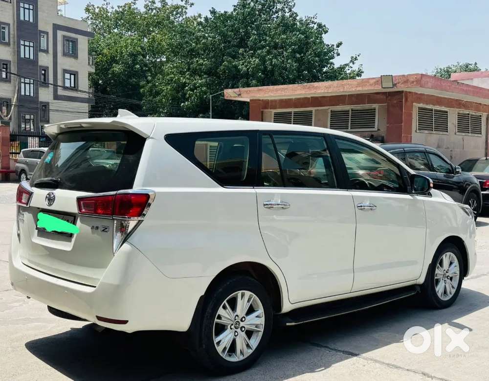 Toyota Innova Crysta 2019 Zx At Pearl White, 85,000 Km W.s.r
