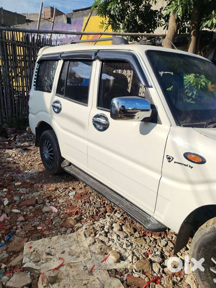 Mahindra Scorpio Facelift, 2016, Diesel