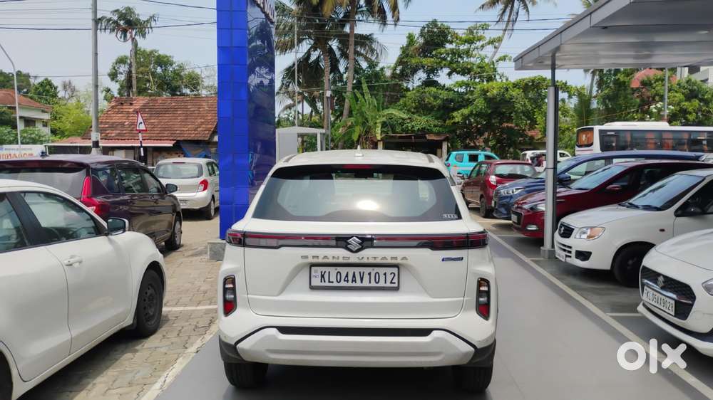 Maruti Suzuki Grand Vitara 1.5 Sigma Smart Hybrid, 2024, Petrol