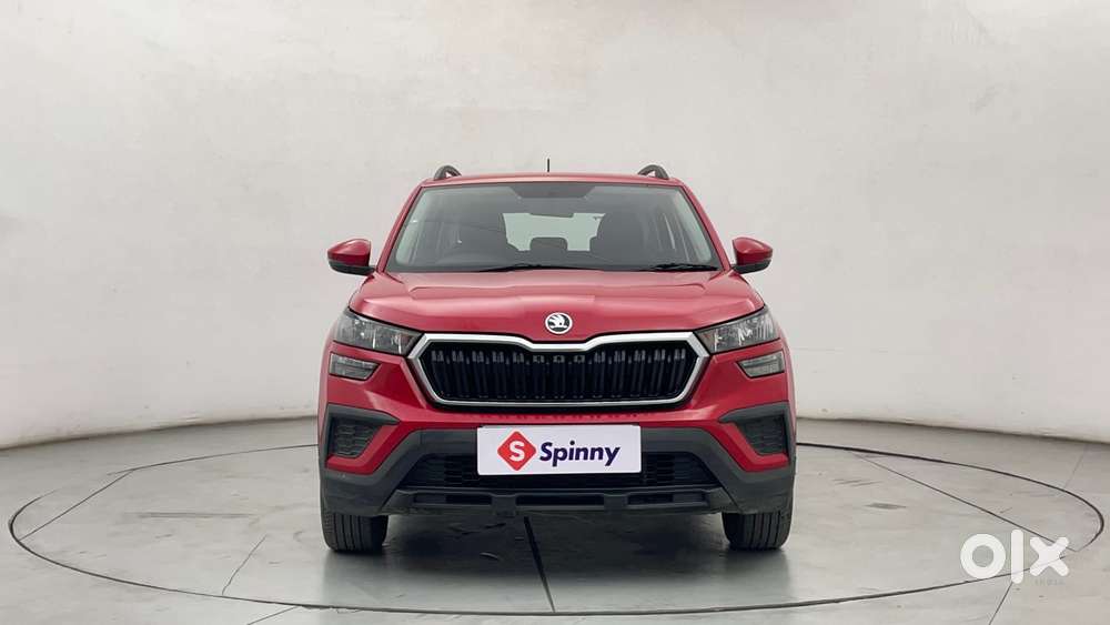 Skoda Kushaq Active 1.0 Tsi Mt, 2023, Petrol