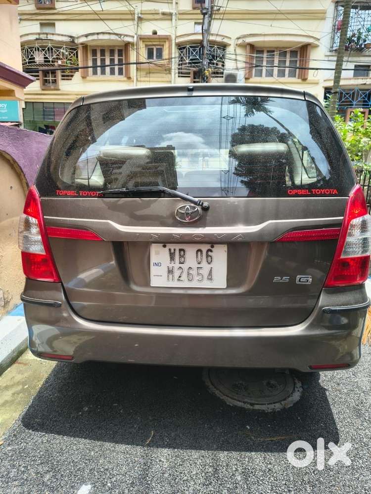 Toyota Innova 2015 Diesel Well Maintained