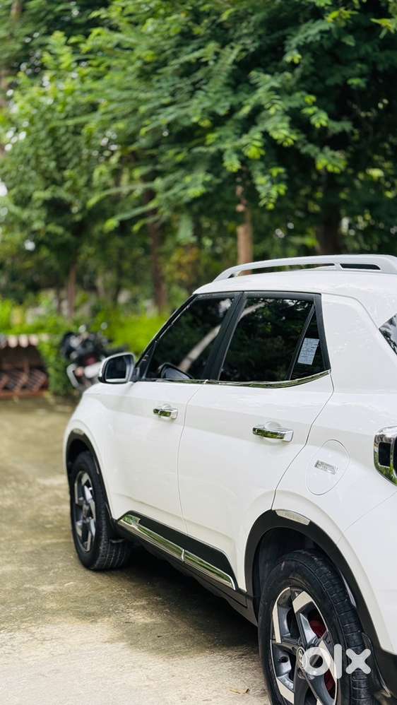 Hyundai Venue Diesel Manual 2019