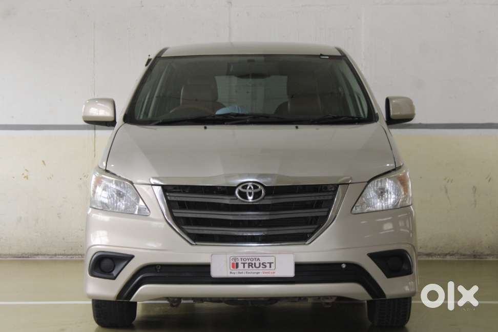 Toyota Innova 2.5 Gx 7 Str Bs-iii, 2015, Diesel