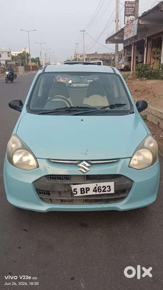 Maruti Suzuki Alto 800 2013 Petrol 77083 Km Driven