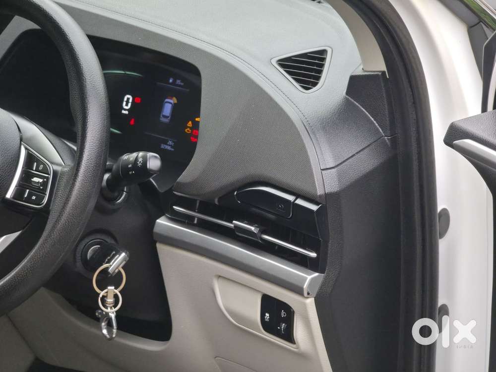 Kia Carens 1.4 Prestige 7 Str, 2022, Petrol