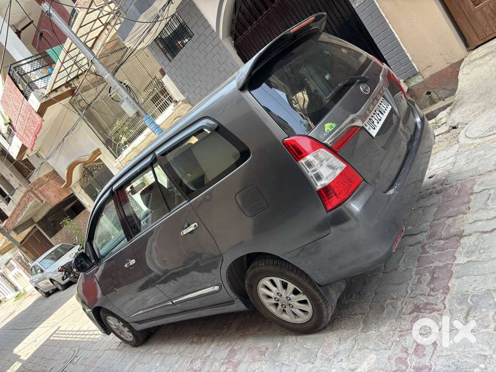 Toyota Innova 2.5 V 7 Str, 2014, Diesel
