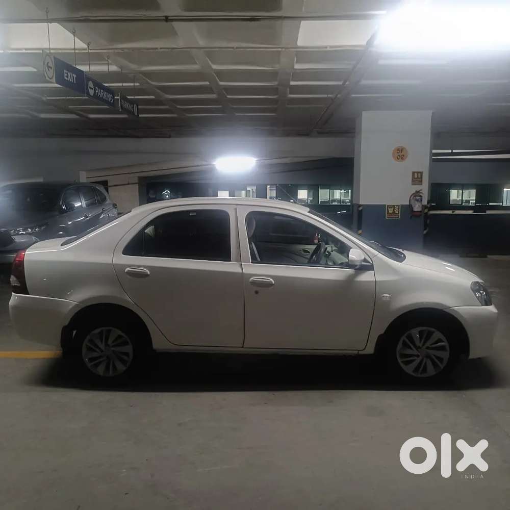 Toyota Etios 1.5 G 2015