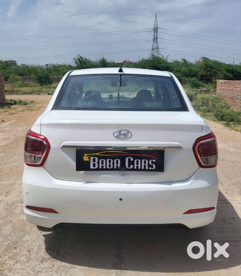 Hyundai Xcent 1.2l Kappa Dual Vtvt 5-speed Manual Base, 2017, Petrol