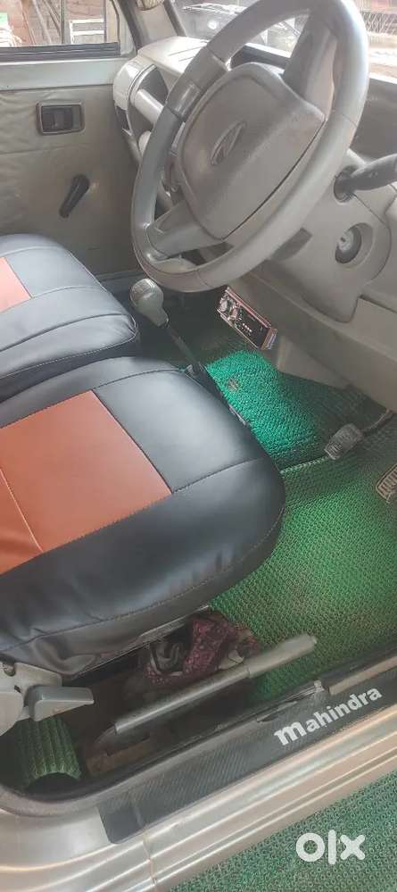 Mahindra Bolero 2013 Silver Diesel