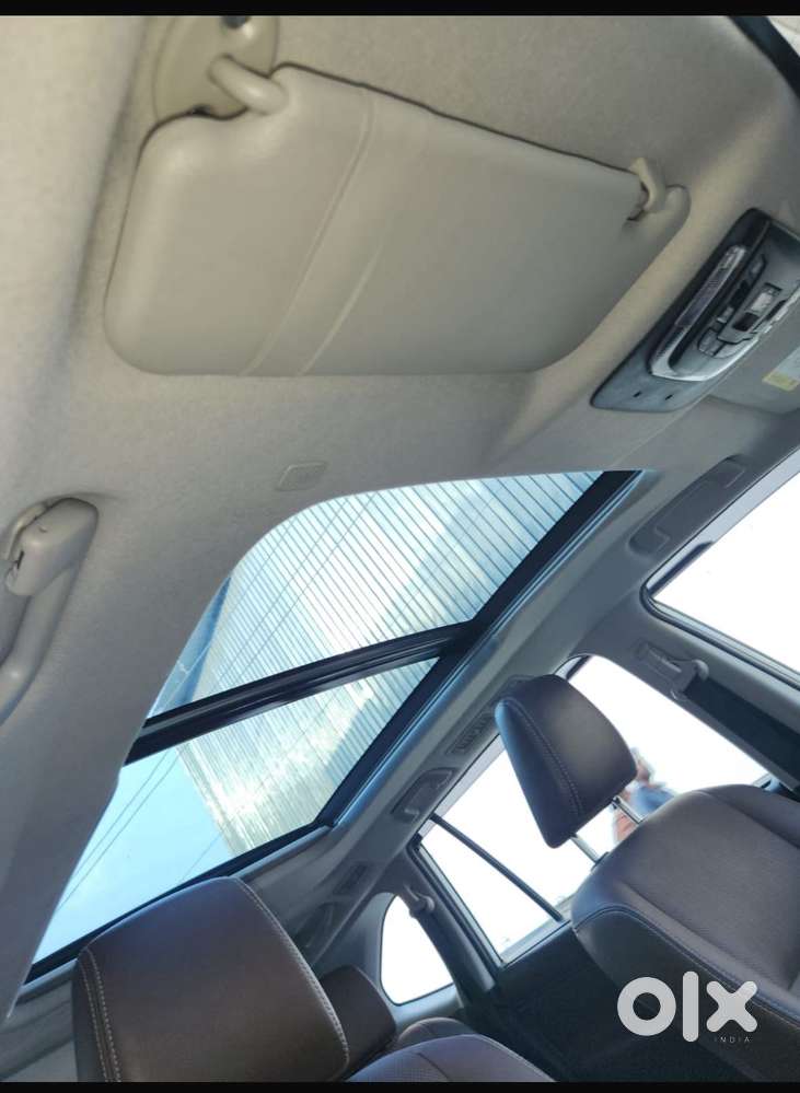 Toyota Innova Hycross 2.0 Zx (o) Hybrid 7 Str, 2024, Petrol