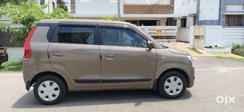 Maruti Suzuki Wagon R Vxi Optional, 2021, Petrol