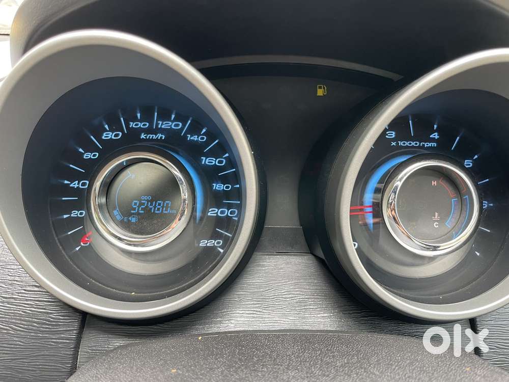 Mahindra Xuv500 2.2 W10, 2015, Diesel