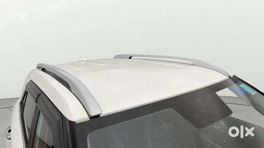 Hyundai Venue 1.2 S (o), 2024, Petrol