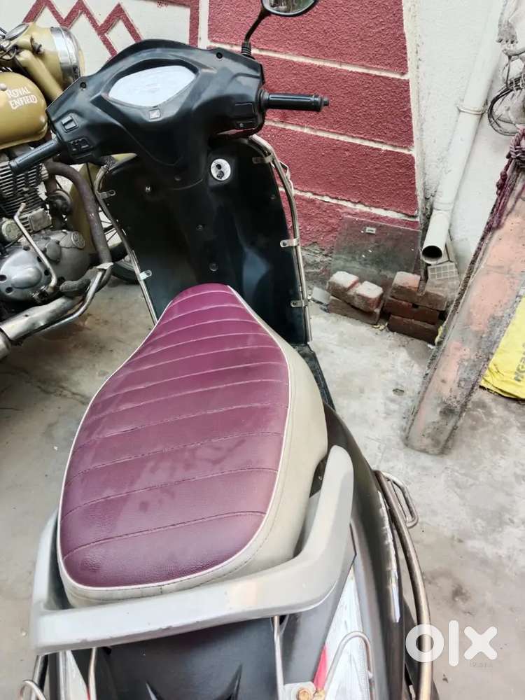 Good Condition Single Hand Use..  3 Item Selling Bullet,car,activa