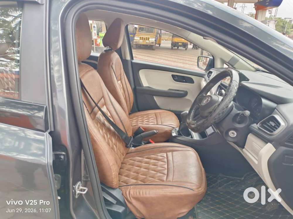 Tata Altroz 1.2 Xe, 2021, Petrol