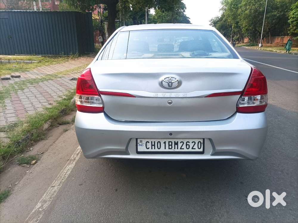 Toyota Etios 2017 Diesel  Chandigarh Number