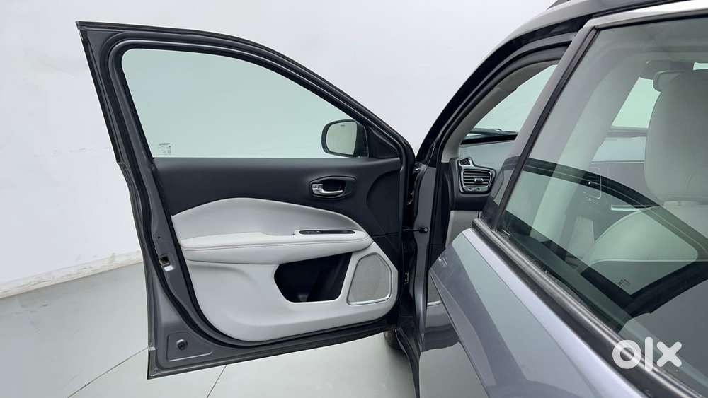 Jeep Compass 2.0 Limited Plus 4x4, 2019, Petrol