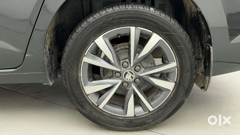 Skoda Slavia Style 1.5l Tsi Dsg, 2022, Petrol