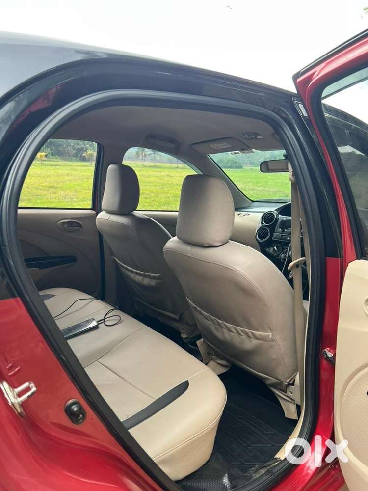 Toyota Etios Liva 2017 Petrol Well Maintained