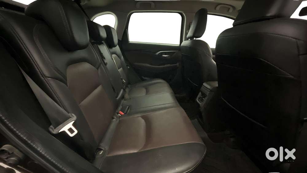 Maruti Suzuki Grand Vitara Alpha Smart Hybrid, 2022, Petrol