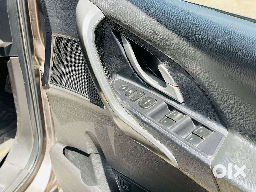 Mahindra Xuv500 W10 At, 2017, Diesel