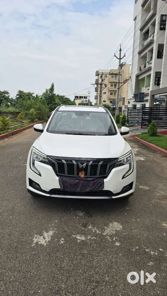 Mahindra Xuv700 Ax7 At Diesel 2024