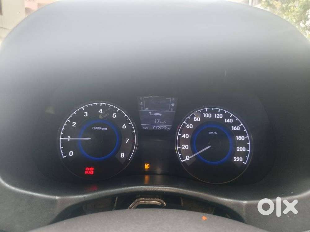 Hyundai Verna 1.6 Sx (o) Vtvt, 2014, Petrol